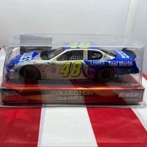 NASCAR Diecast:NEW LISTING